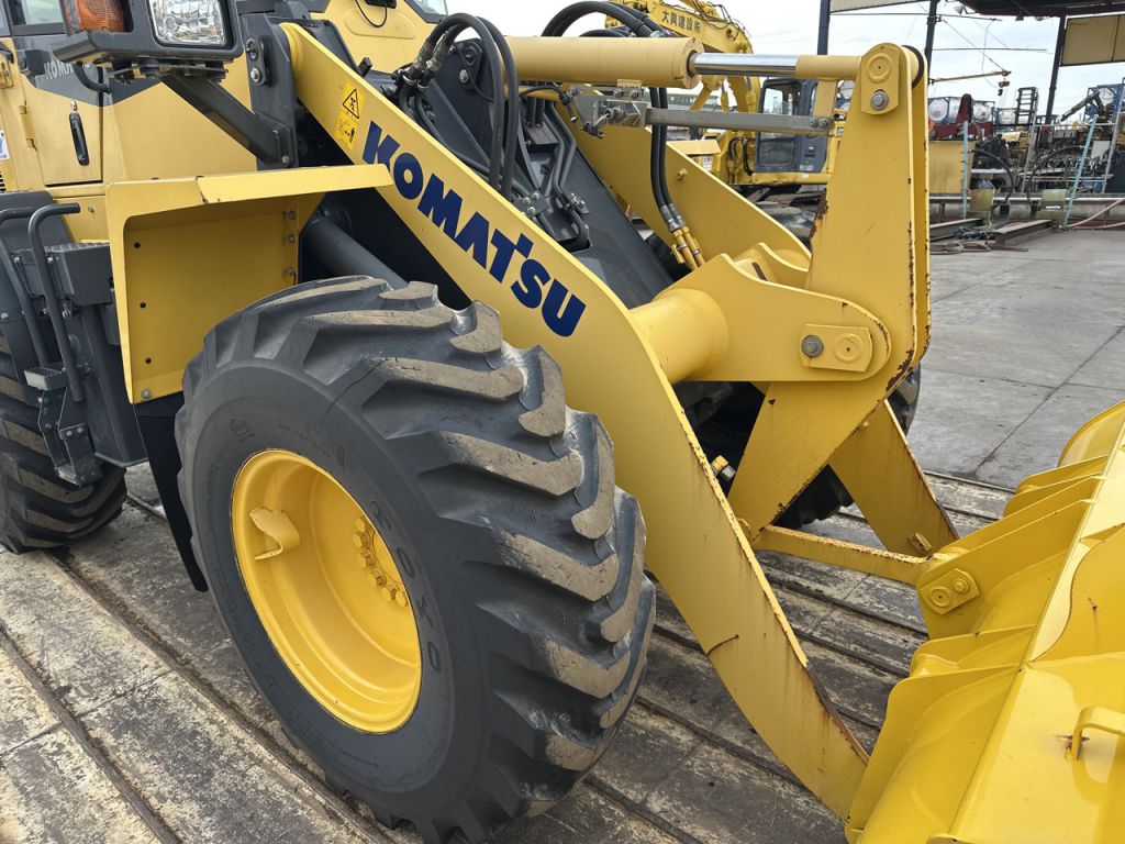 WA100-8-90296