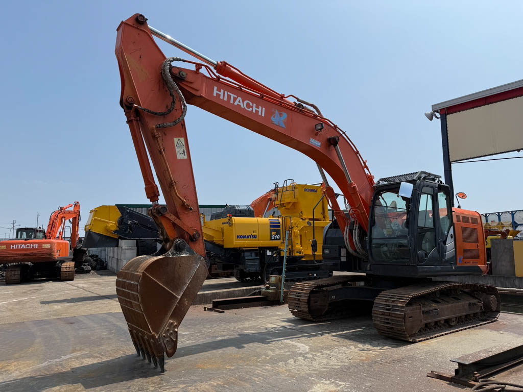 ZX225USRK-5B-304333