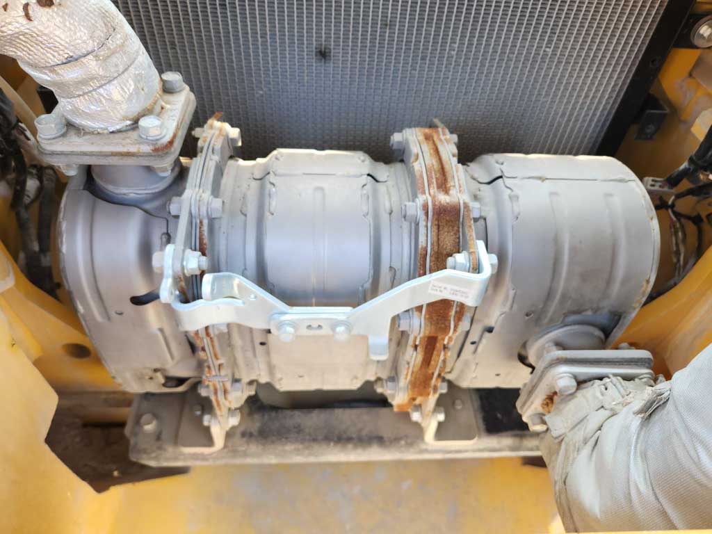 SD25-3-S76-01677