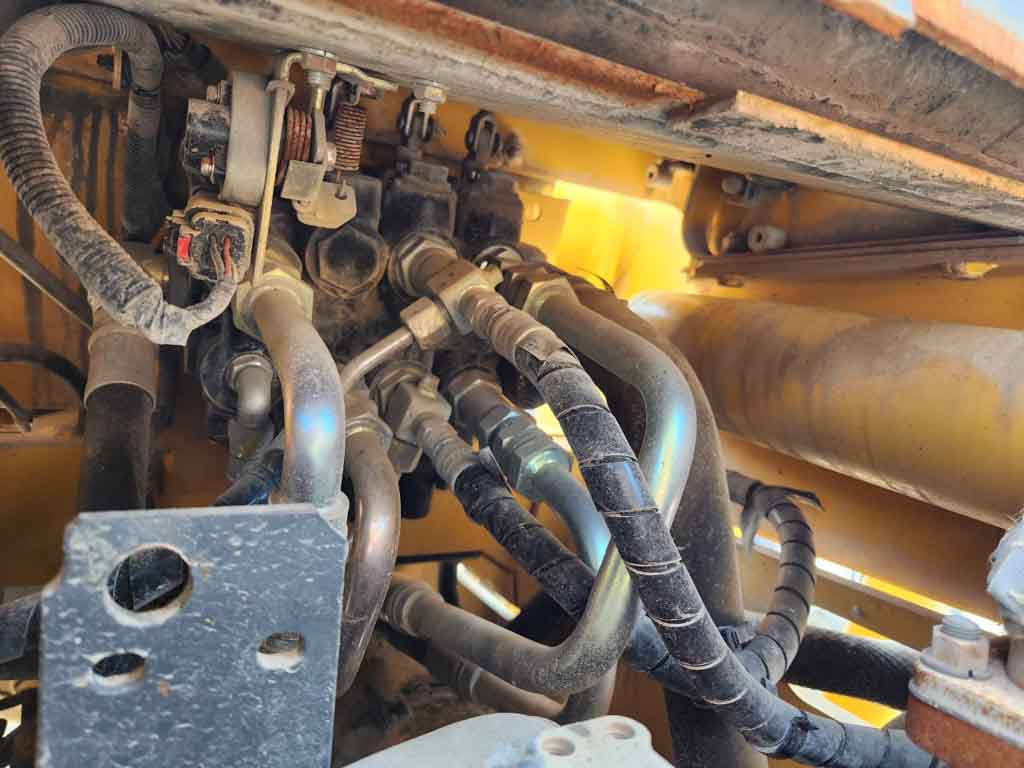 SD25-3-S76-01677