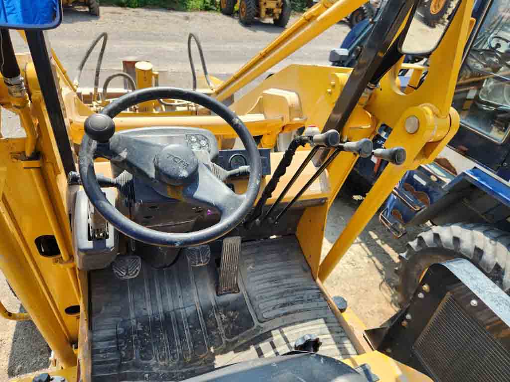 SD25-3-S76-01677
