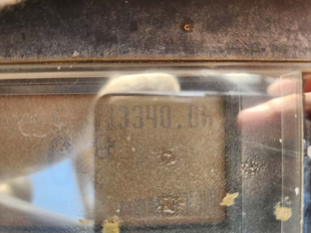 SD25-3-S76-01677