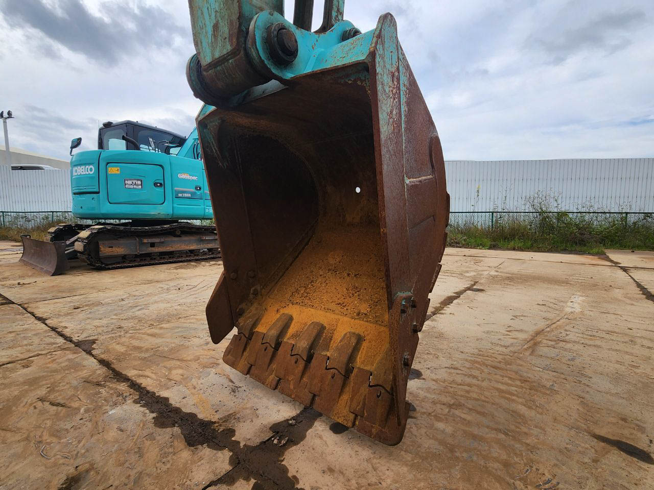 SK135SR-3-YY07-28817