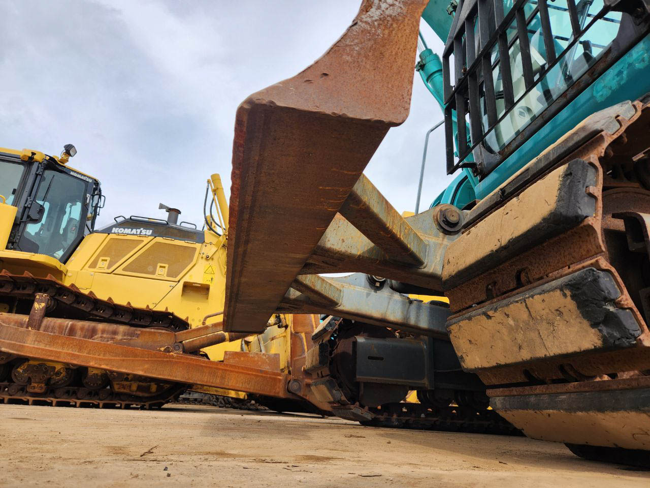 SK135SR-3-YY07-28817