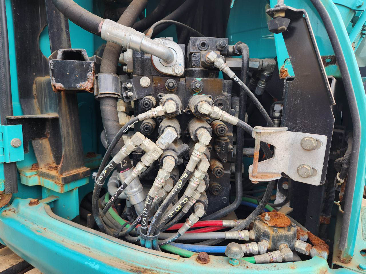 SK135SR-3-YY07-28817