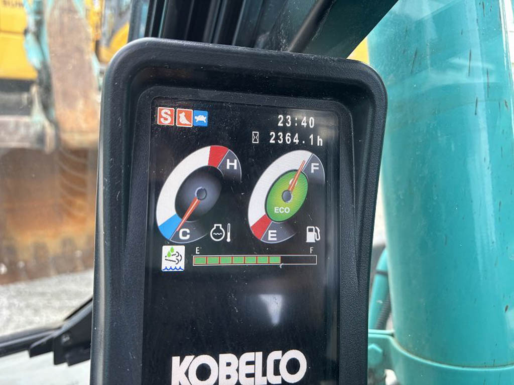 SK135SR-5-YY08-041982