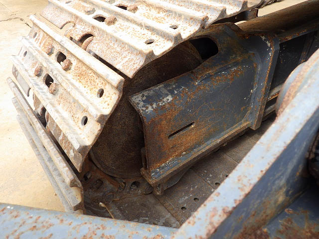 SK135SR-5-YY08-042300