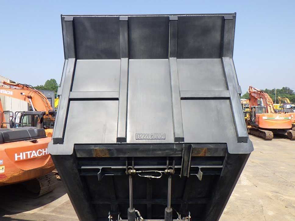T7R-935150095 