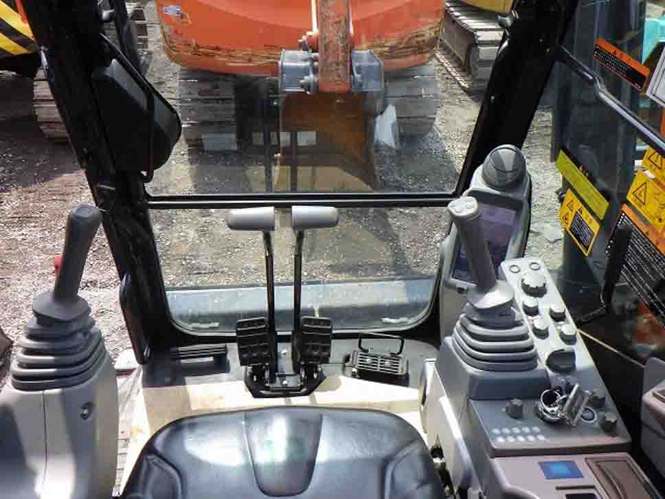 ZX75UR-5B-61726