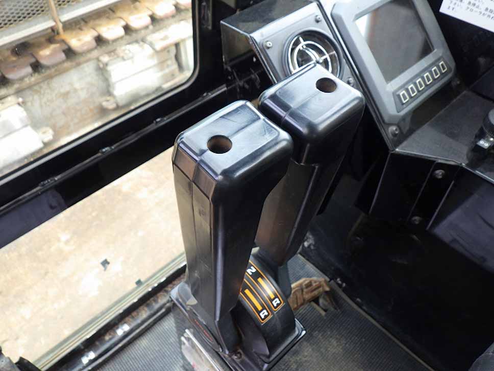 MST2200VD-228214