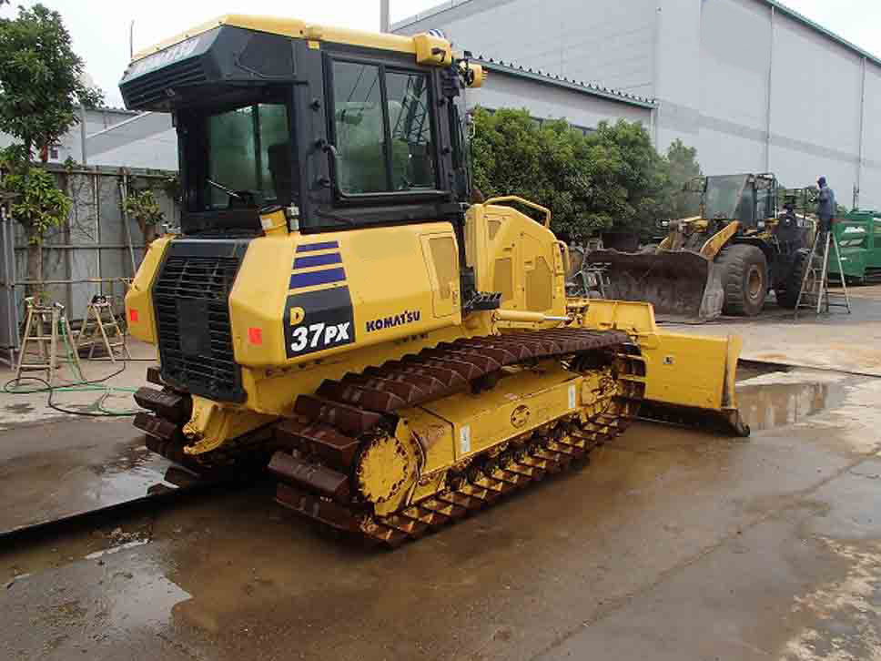 D37PX-24-90106