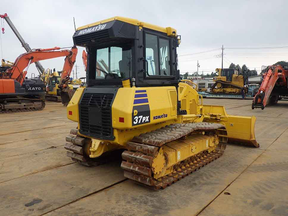 D37PX-24-90323