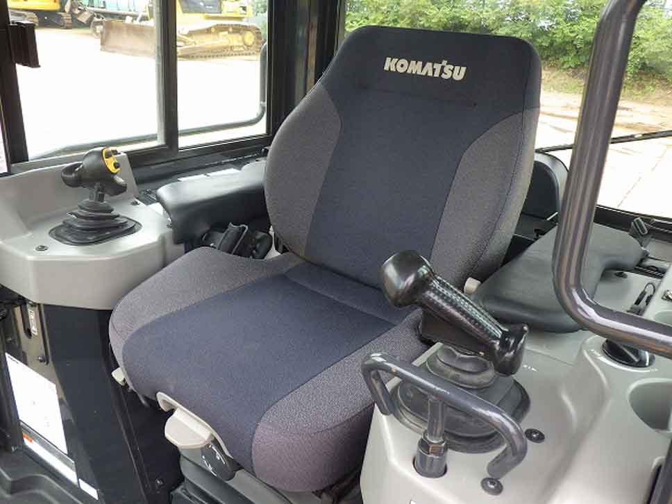 D37PX-24-90323