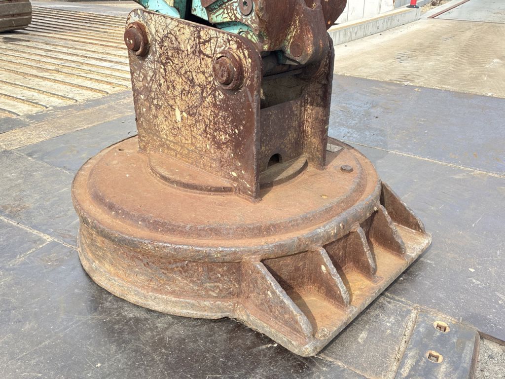 SK250LCD-6ES-LL11-04203