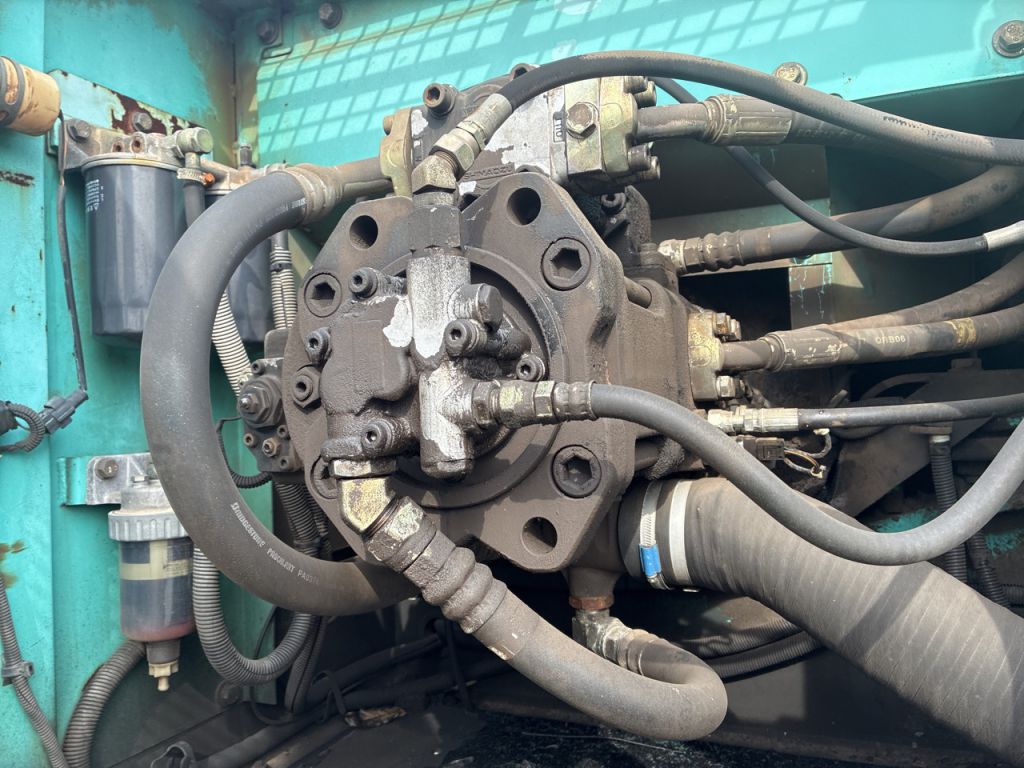 SK250LCD-6ES-LL11-04203