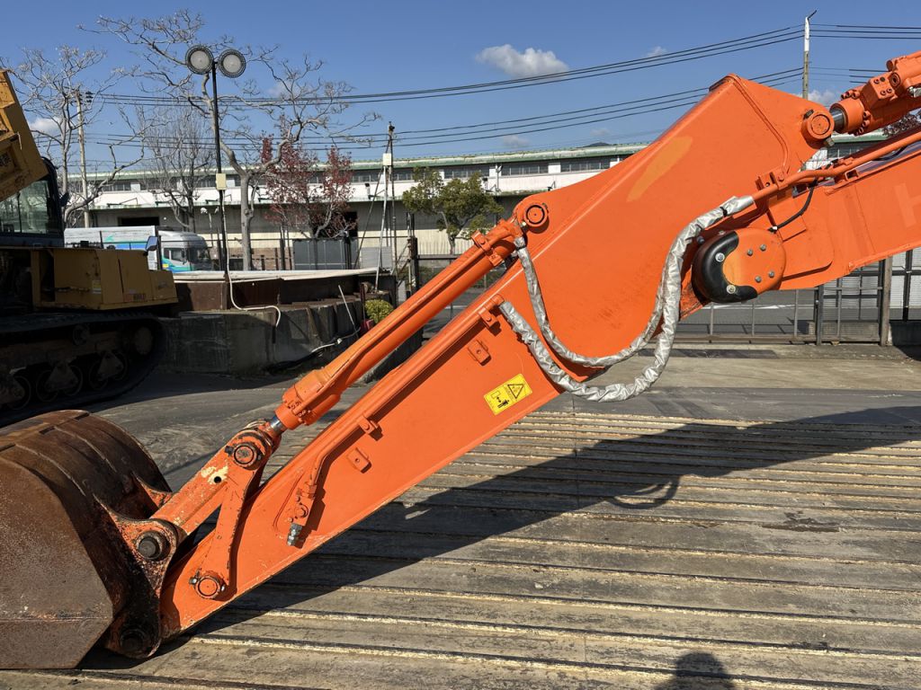 ZX135US-6-103943