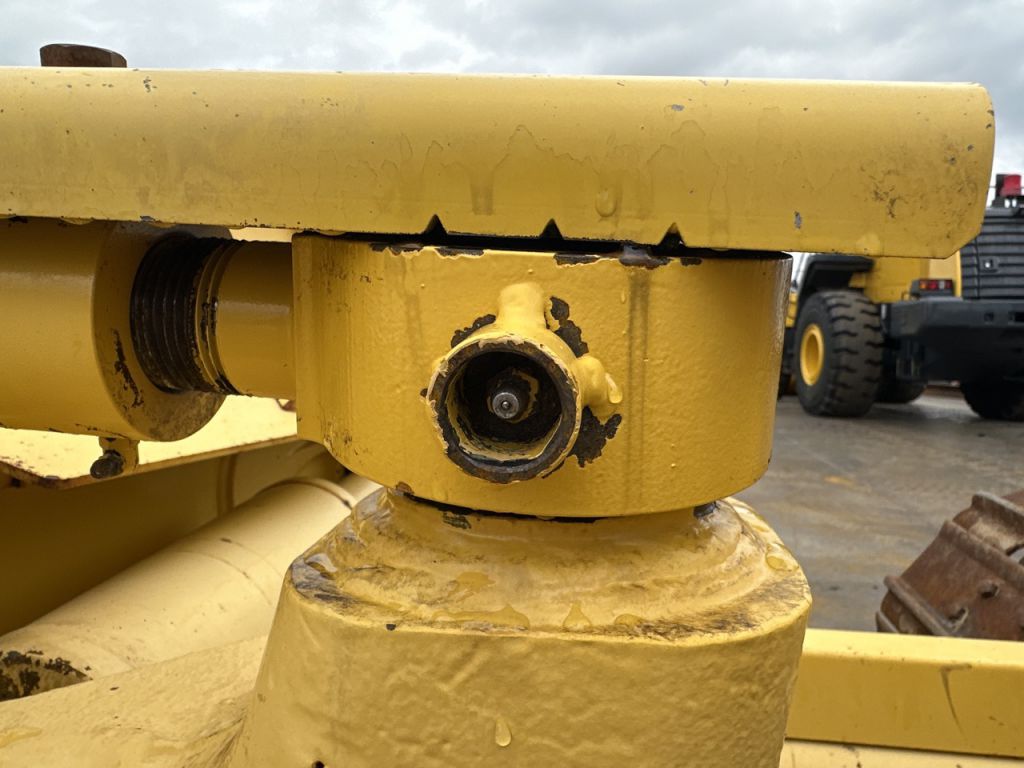 D61EX-23-31500