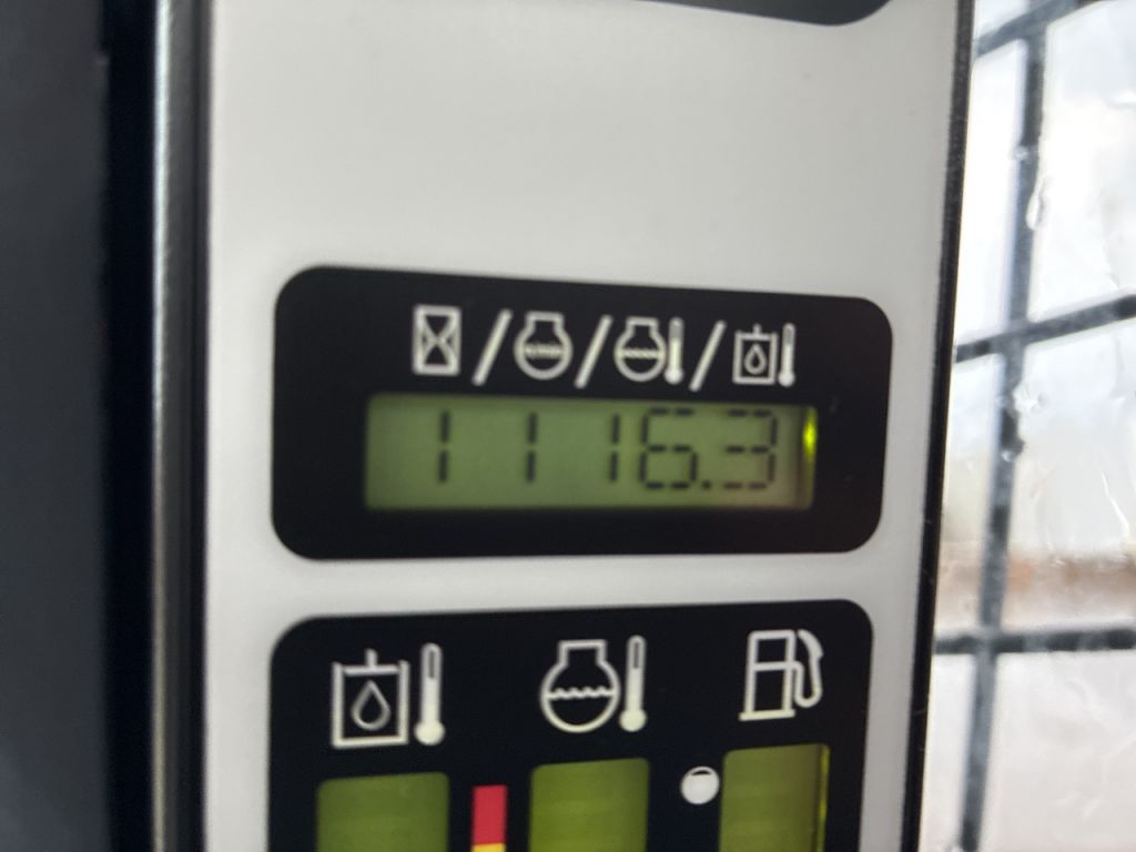 L215-NDM440790