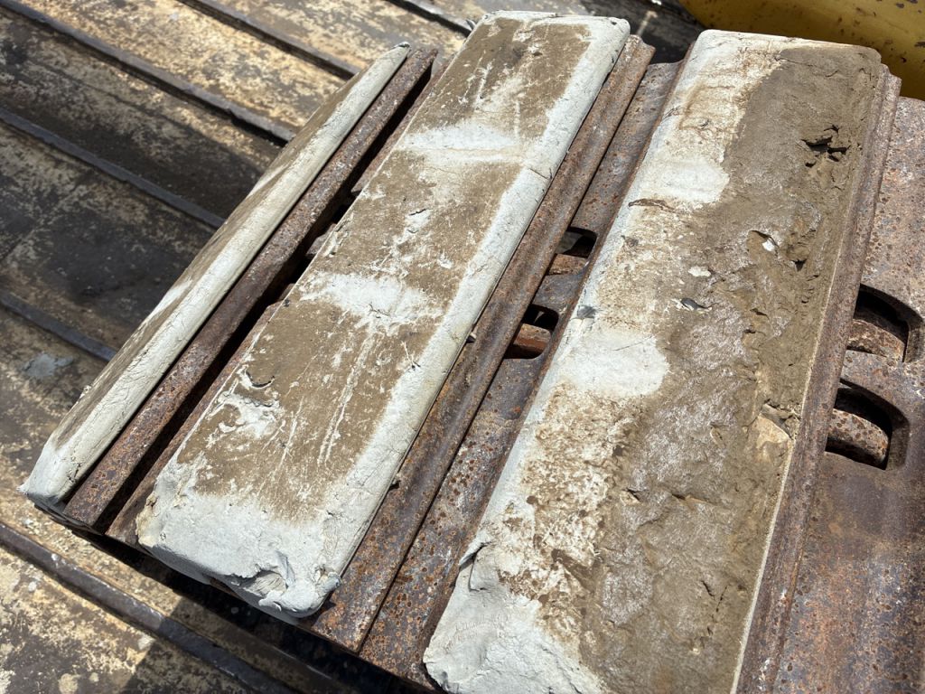 SR18A-695929