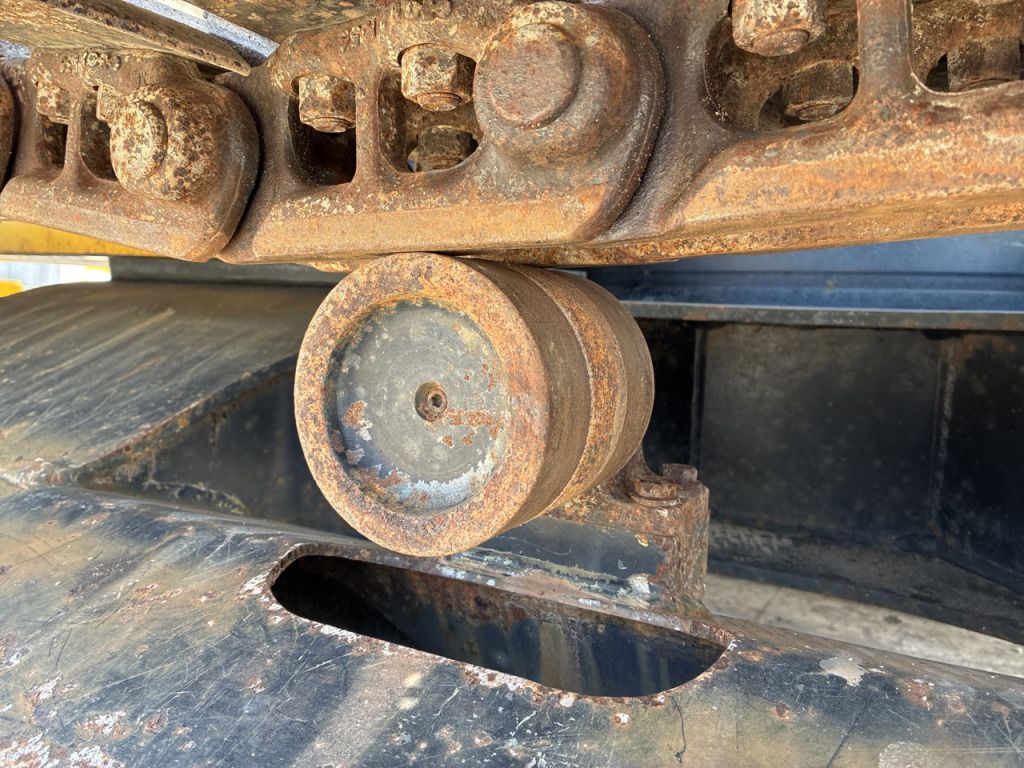 SR18A-695929