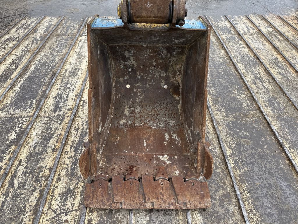 PC78US-10-30136