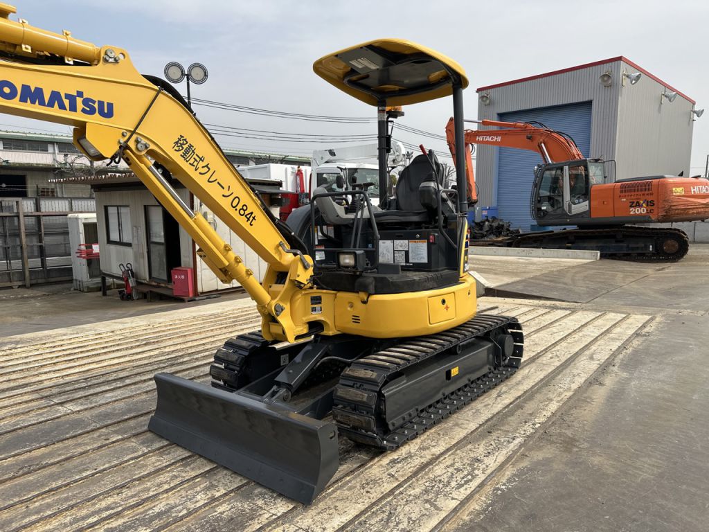 コマツpc30mr-5 KOMATSU PC30MR-5