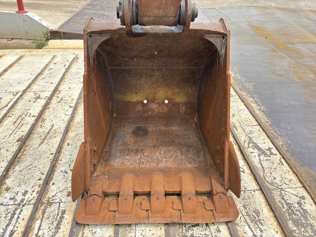 SK135SR-3-YY07-28694