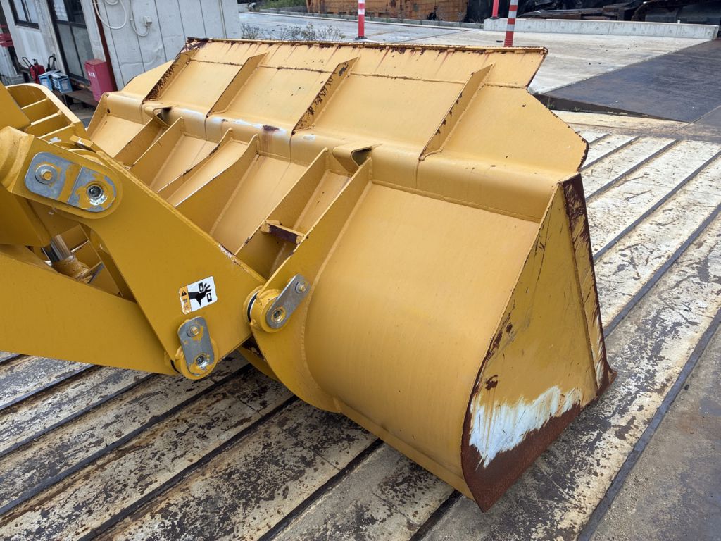 SD25-3-S76-00460