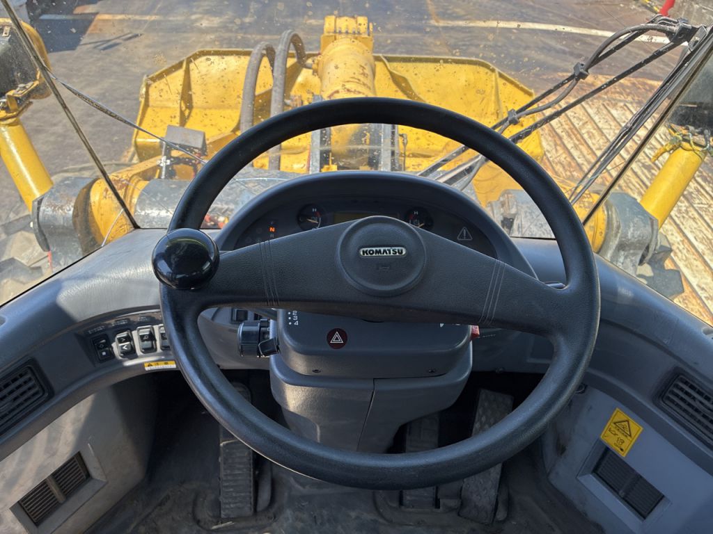 WA380-5-61243