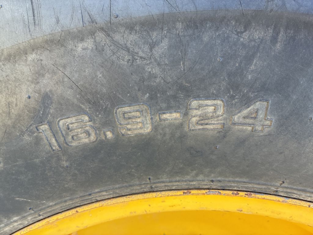 WA100-7-88276