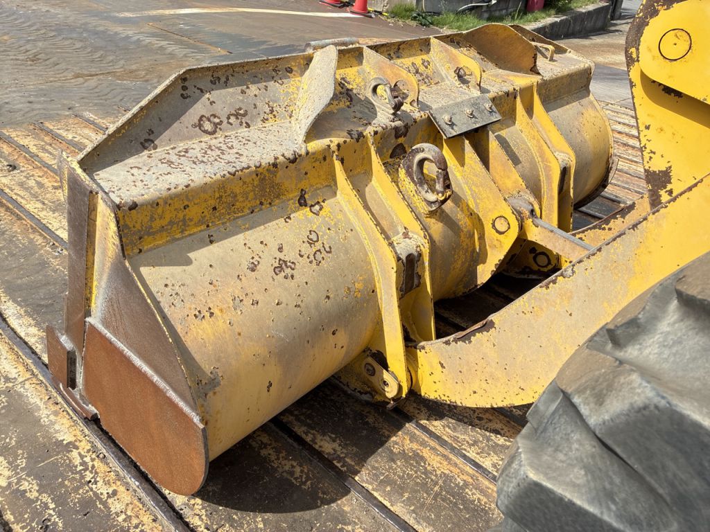 WA100-7-88276