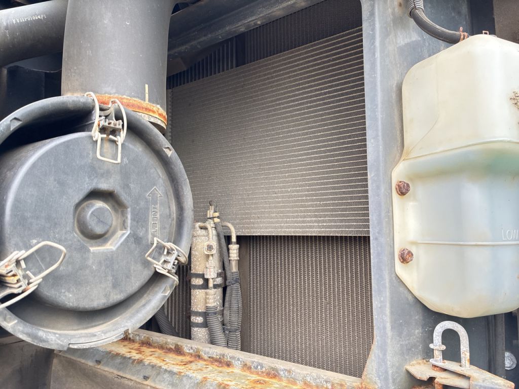 SK135SR-3-YY07-28817