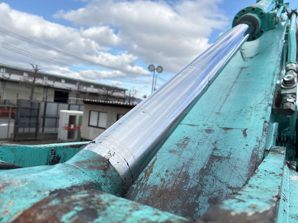 SK135SR-5-YY08-041982