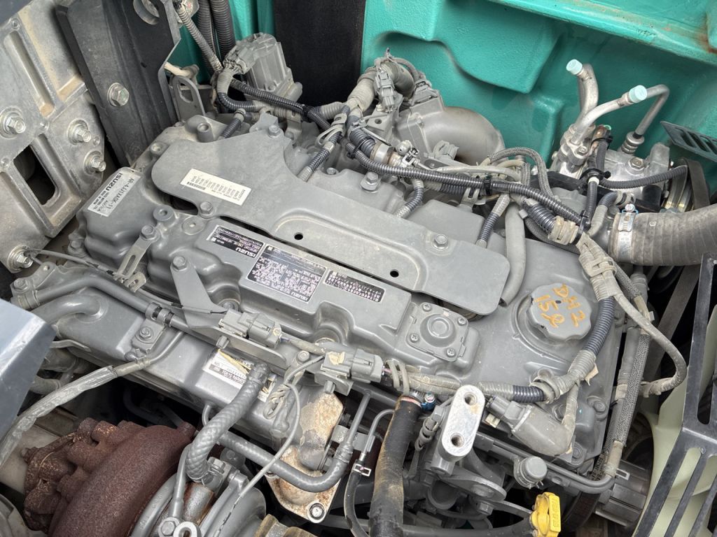 SK135SR-5-YY08-041982