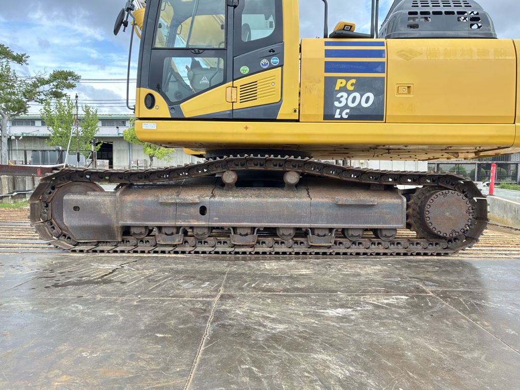 PC300LC-11-90526