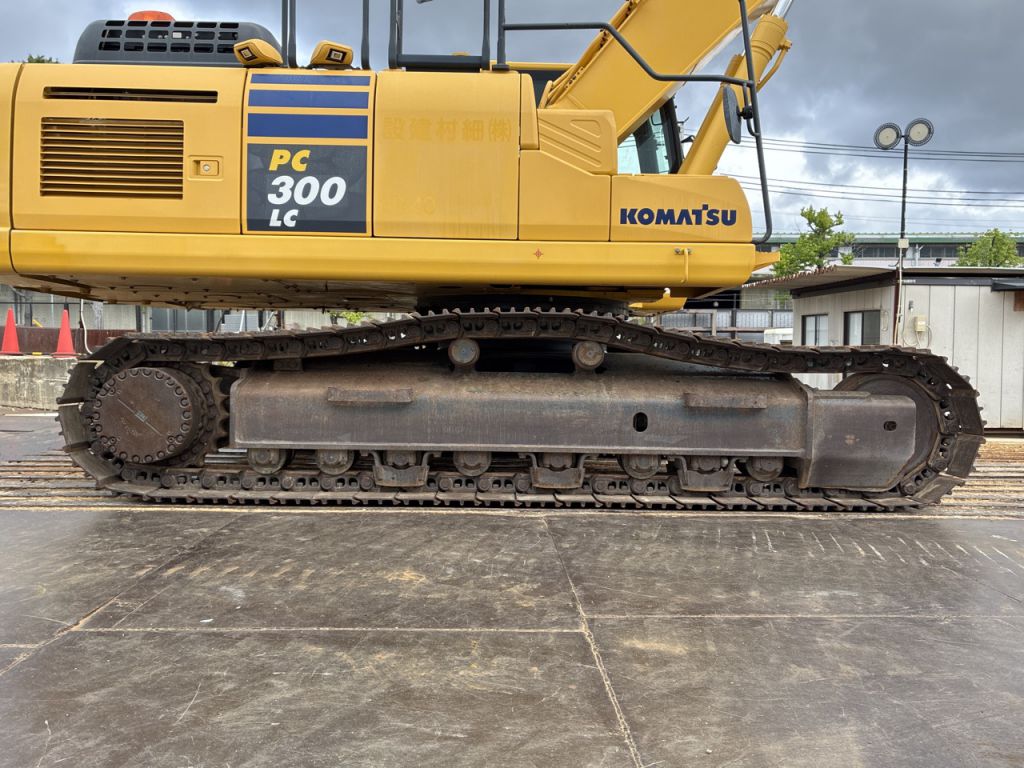 PC300LC-11-90526