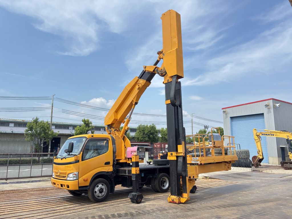 BT-200-2-HB5502