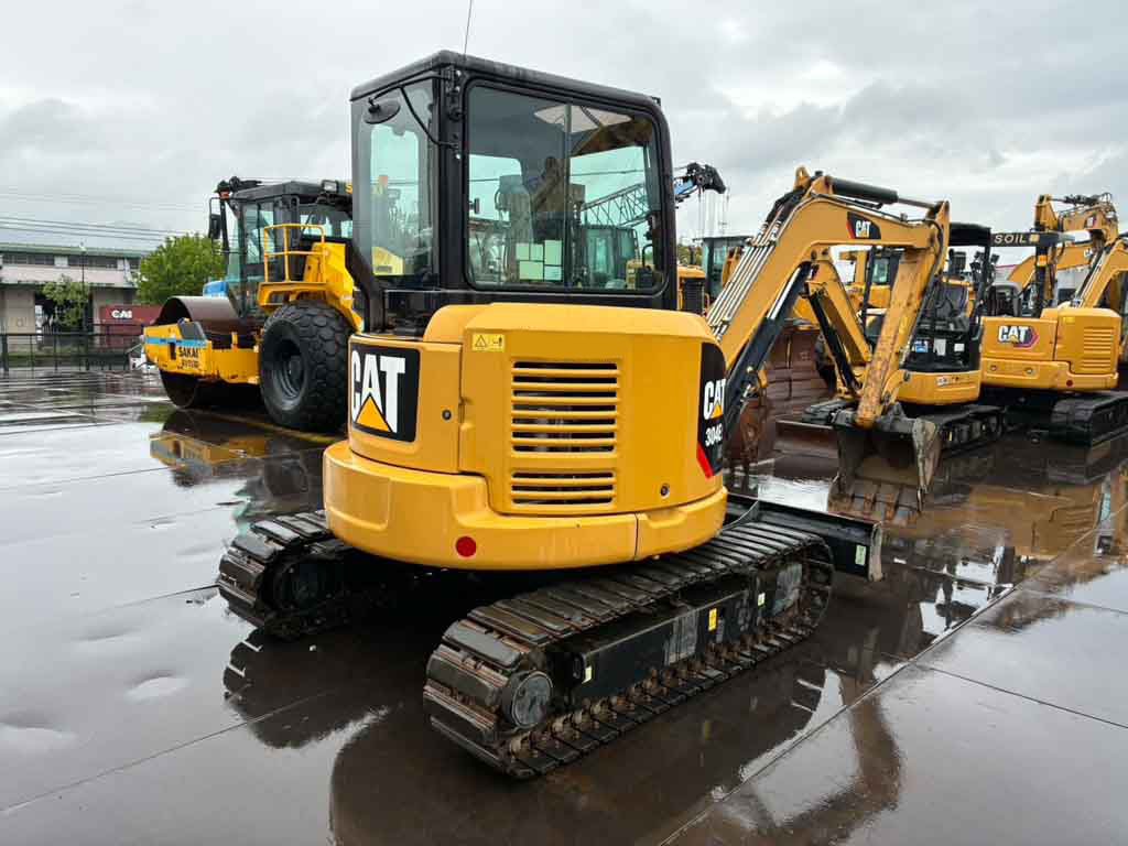 304E2CR-FC200204