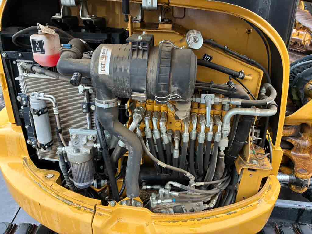 304E2CR-FC200204