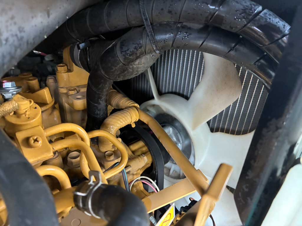 304E2CR-FC200204