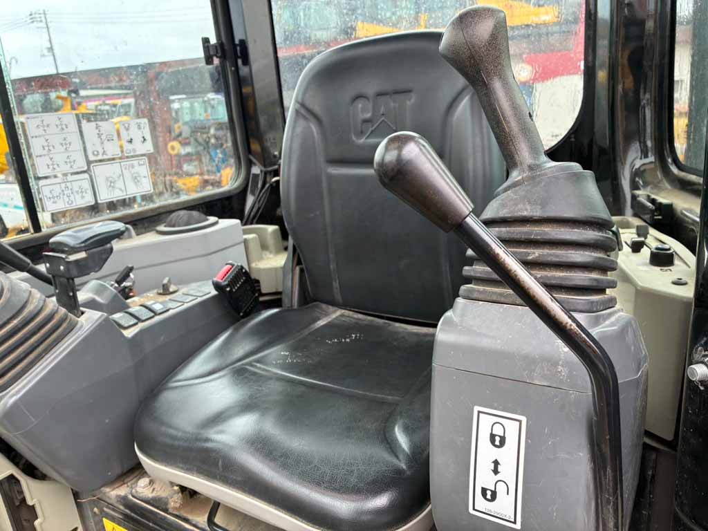 304E2CR-FC200204