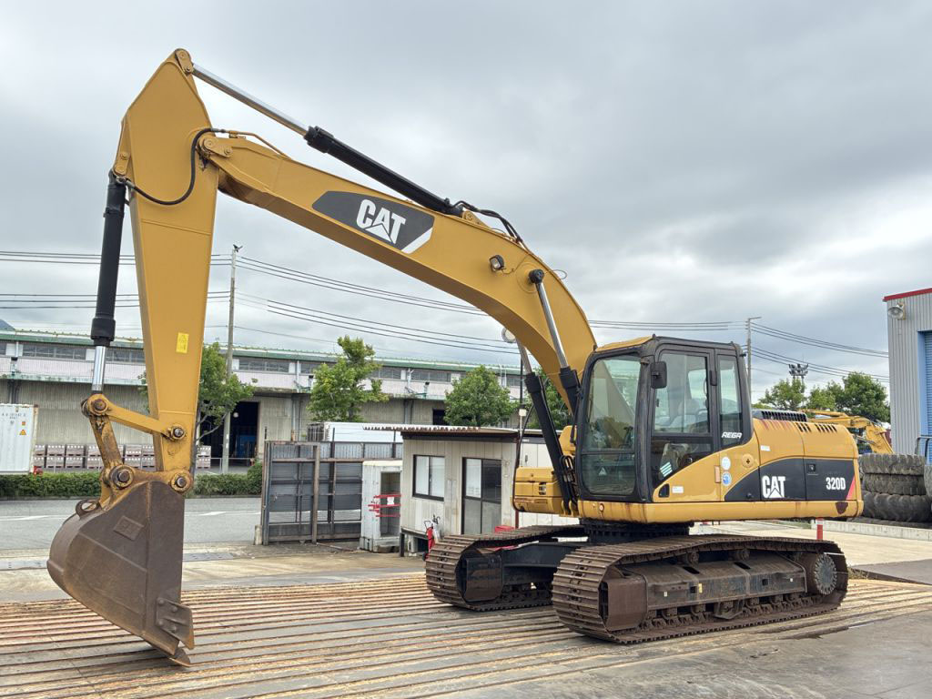 320D-BWZ02639