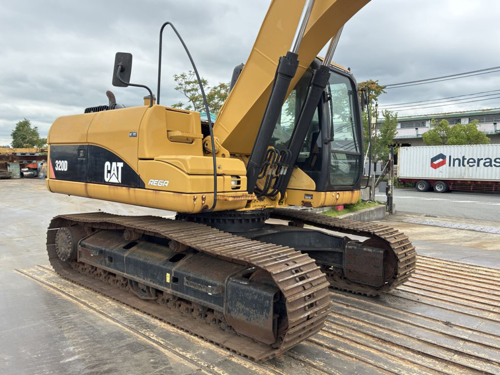 320D-BWZ02639