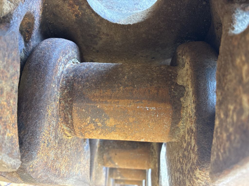D8T-J8B01891 