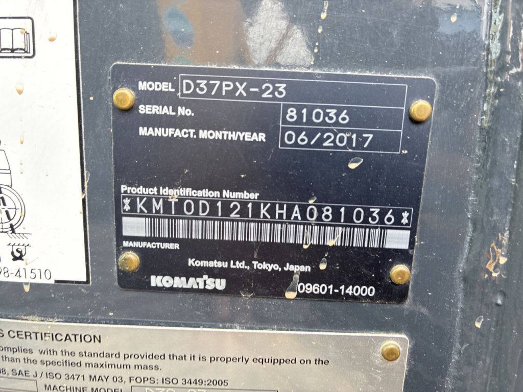 D37PX-23-81036