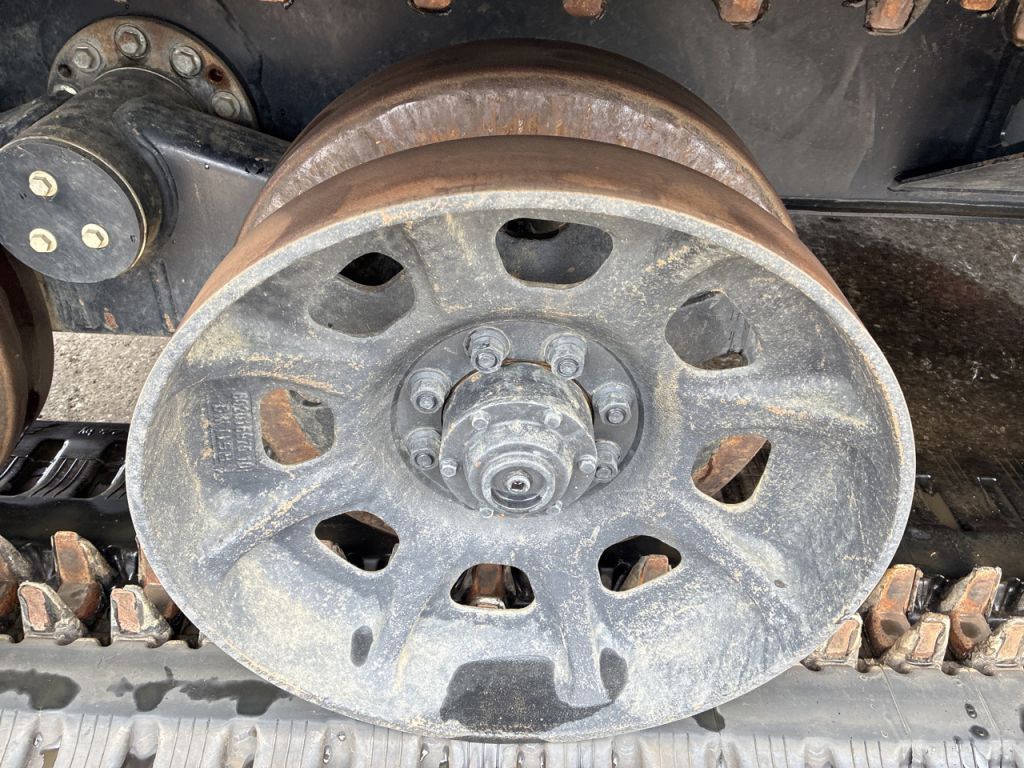 T7R-935150095 