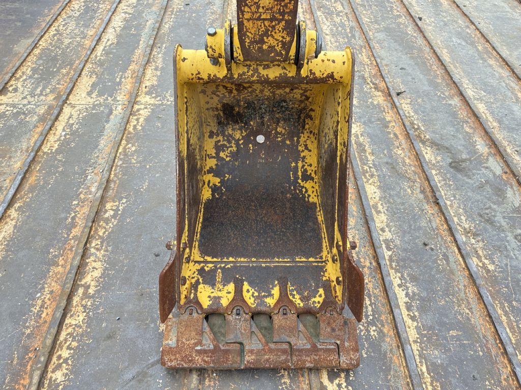 PC30MR-5N0-57570