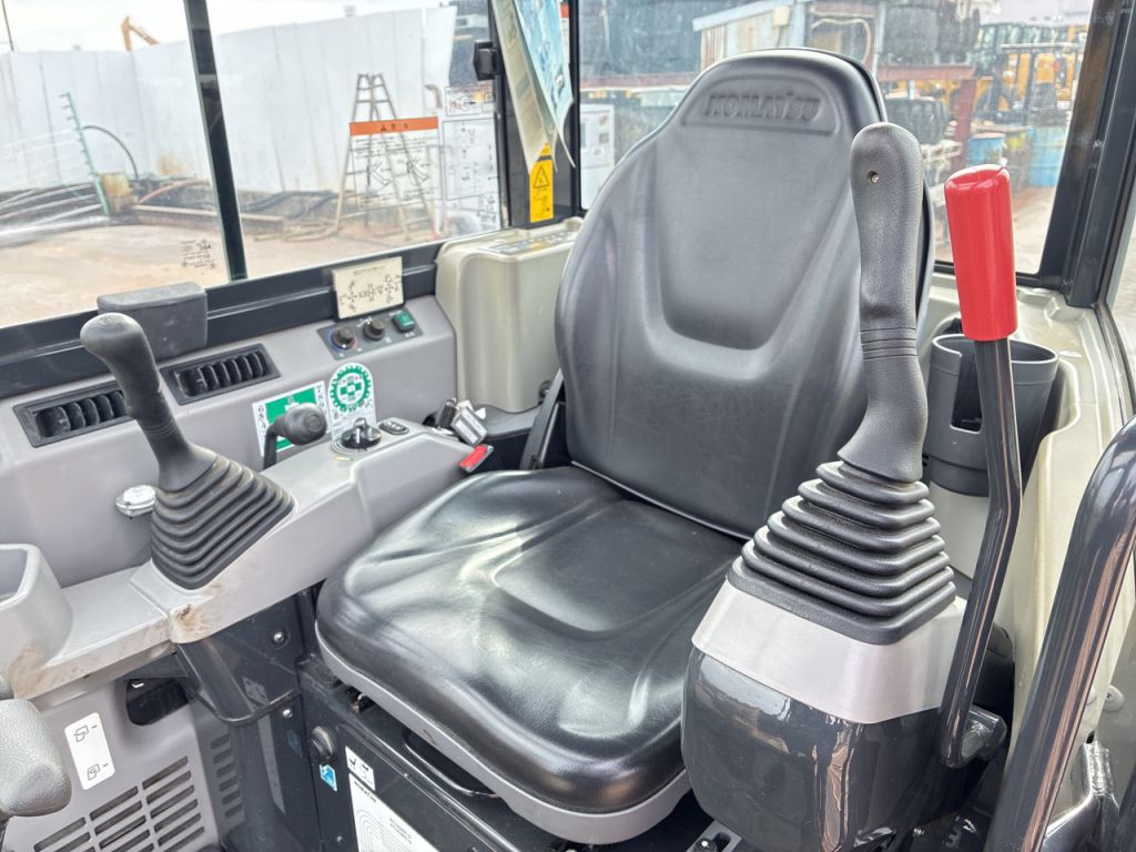 PC30MR-5N0-57570