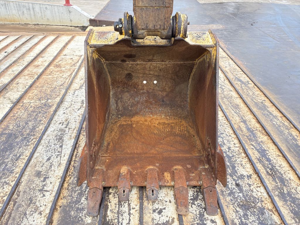 SH120-6-SD5700