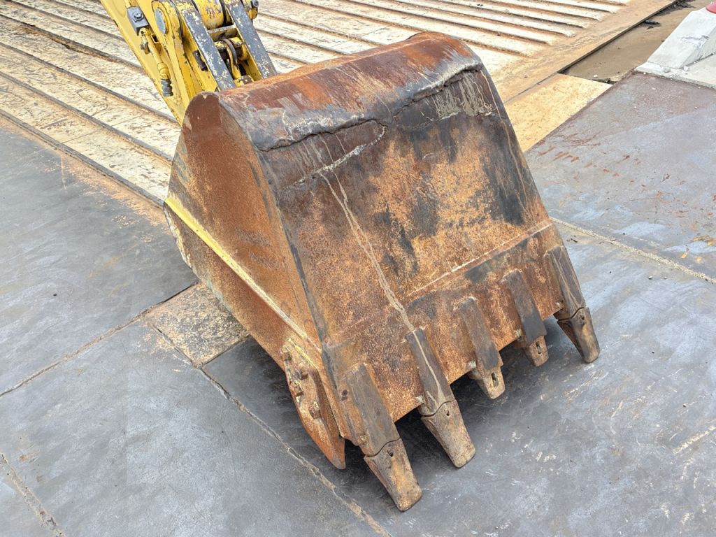 SH120-6-SD5700